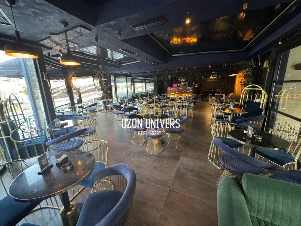 Modern lounge for sale, fully invested, near 'Aleksandër Xhuvani' university – Elbasan!