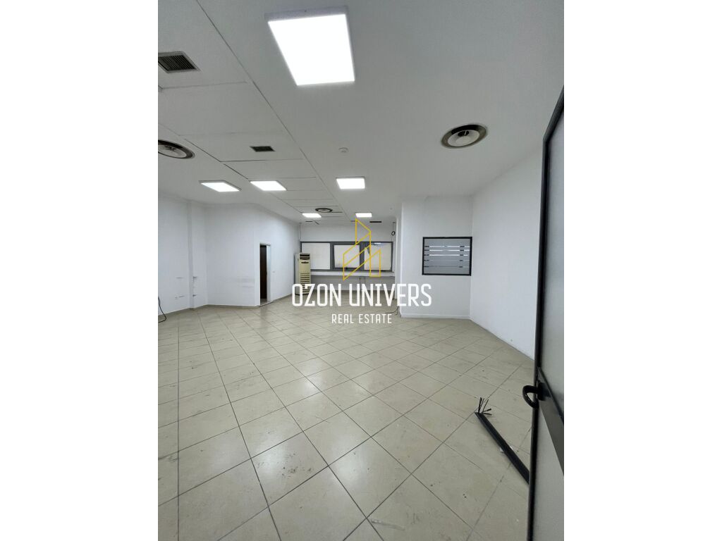 Espaço comercial para alugar, rruga kavajes Tirana!