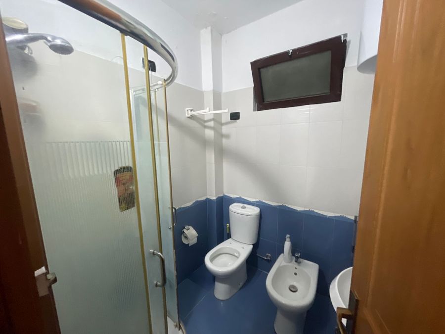 Appartement 3+1+2 au centre de durres, à vendre.
