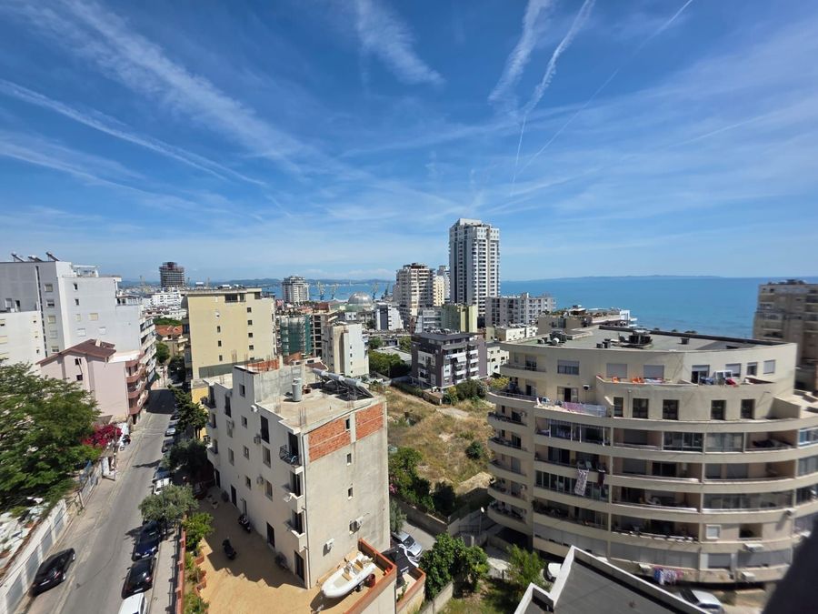 Appartement à vendre près de la promenade vollga, Durrës