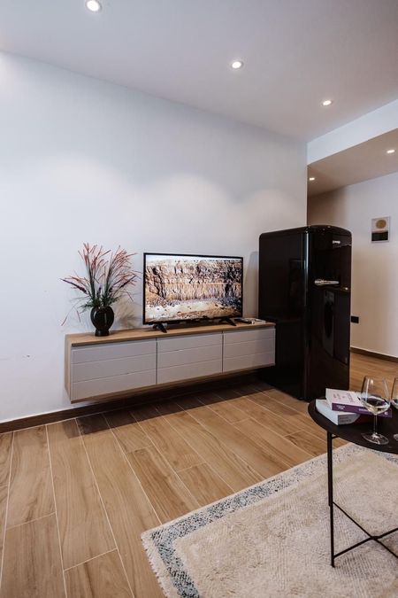 Luxurious apartment in golem hotel complex, for rent.