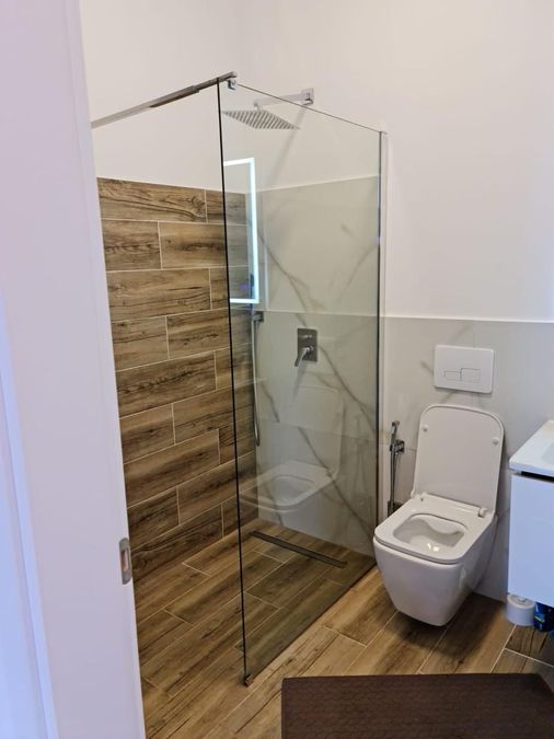 Appartement penthouse à vendre au 'Mali i Robit'
