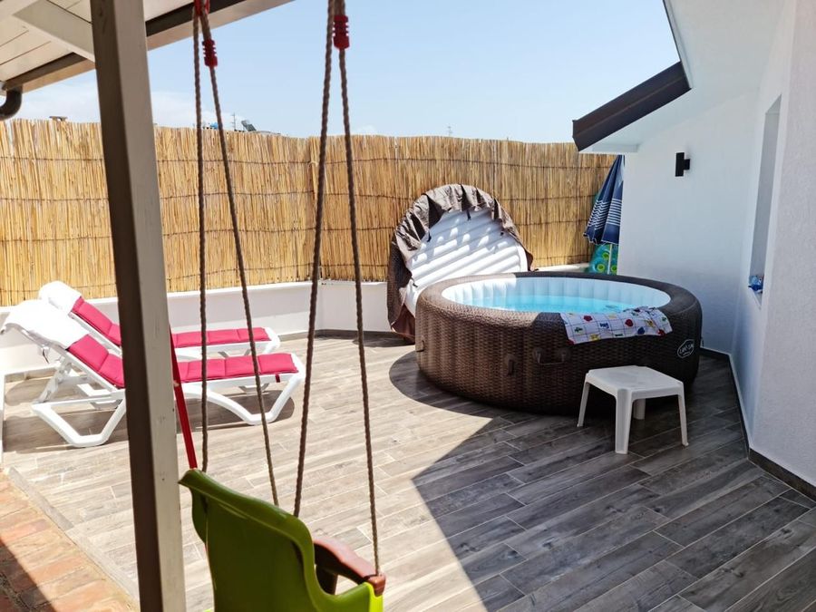 Appartement penthouse à vendre au 'Mali i Robit'