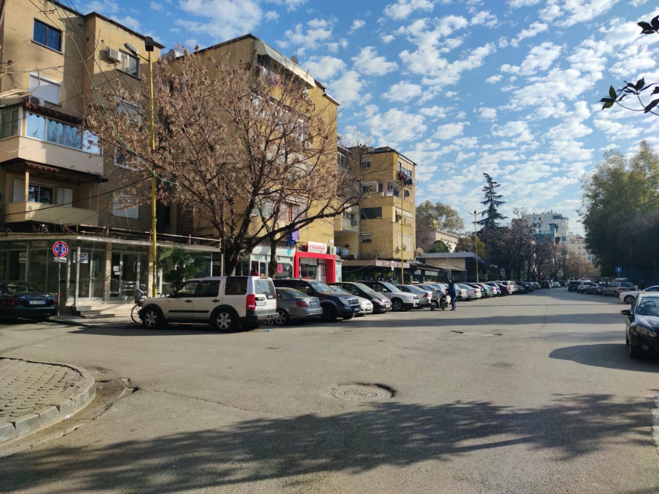 Locale commerciale bar – Caffetteria in vendita, 140 metri quadrati, stadio dinamo, Tirana.