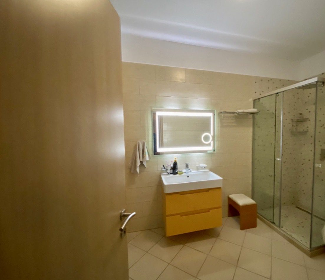 3+1 wohnung in der nähe des hilton hotels, Tirana