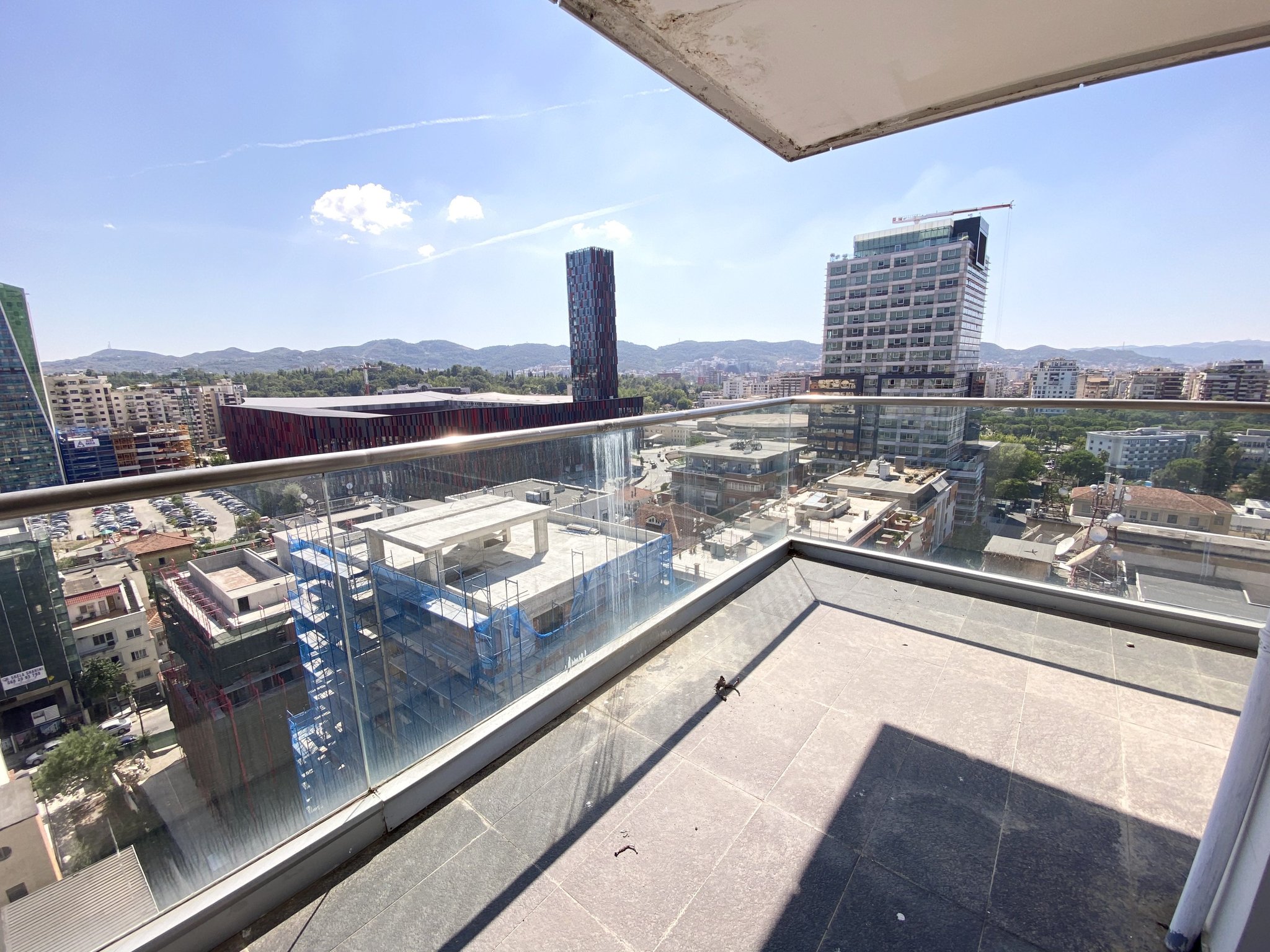 Wohnung zum verkauf, in der nähe von rtsh, Tirana.