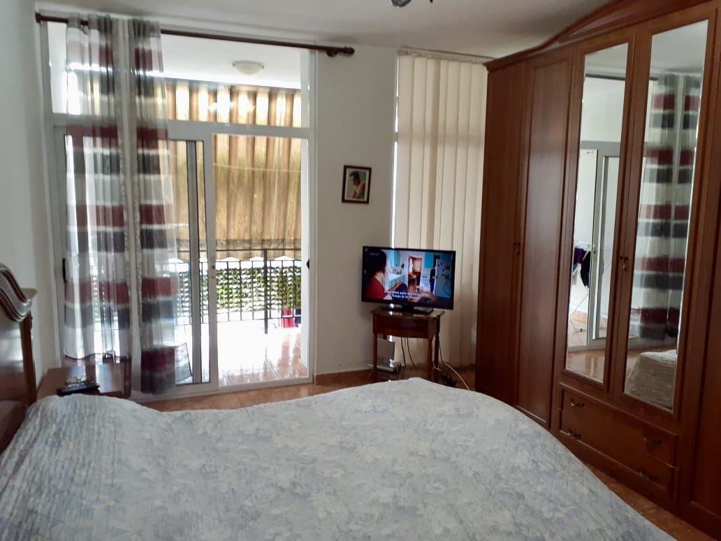 Apartament 3+1 te komuna parisit, tirane