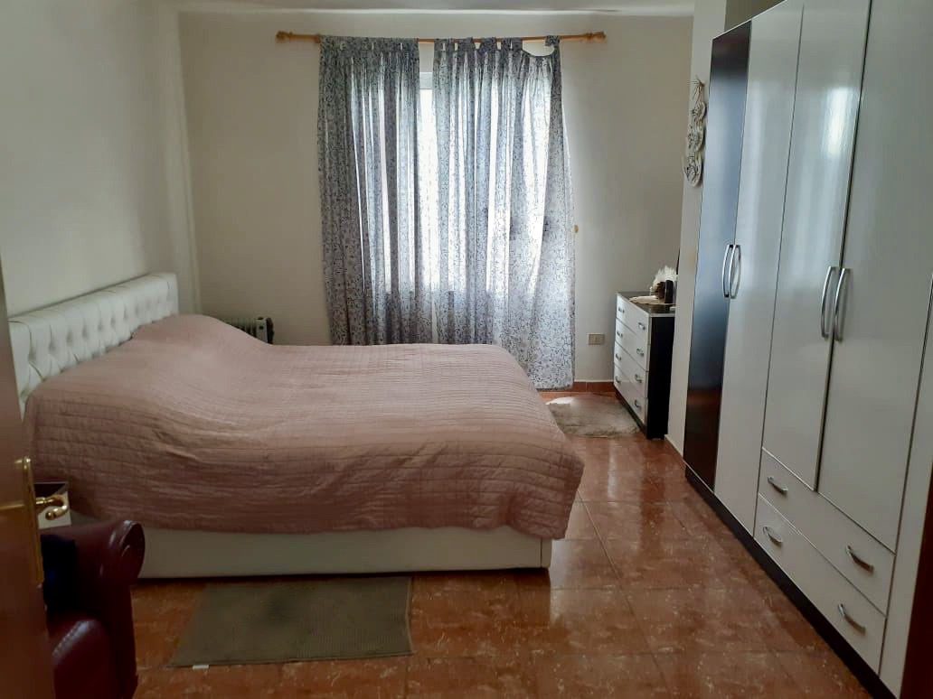 Apartament 3+1 te komuna parisit, tirane