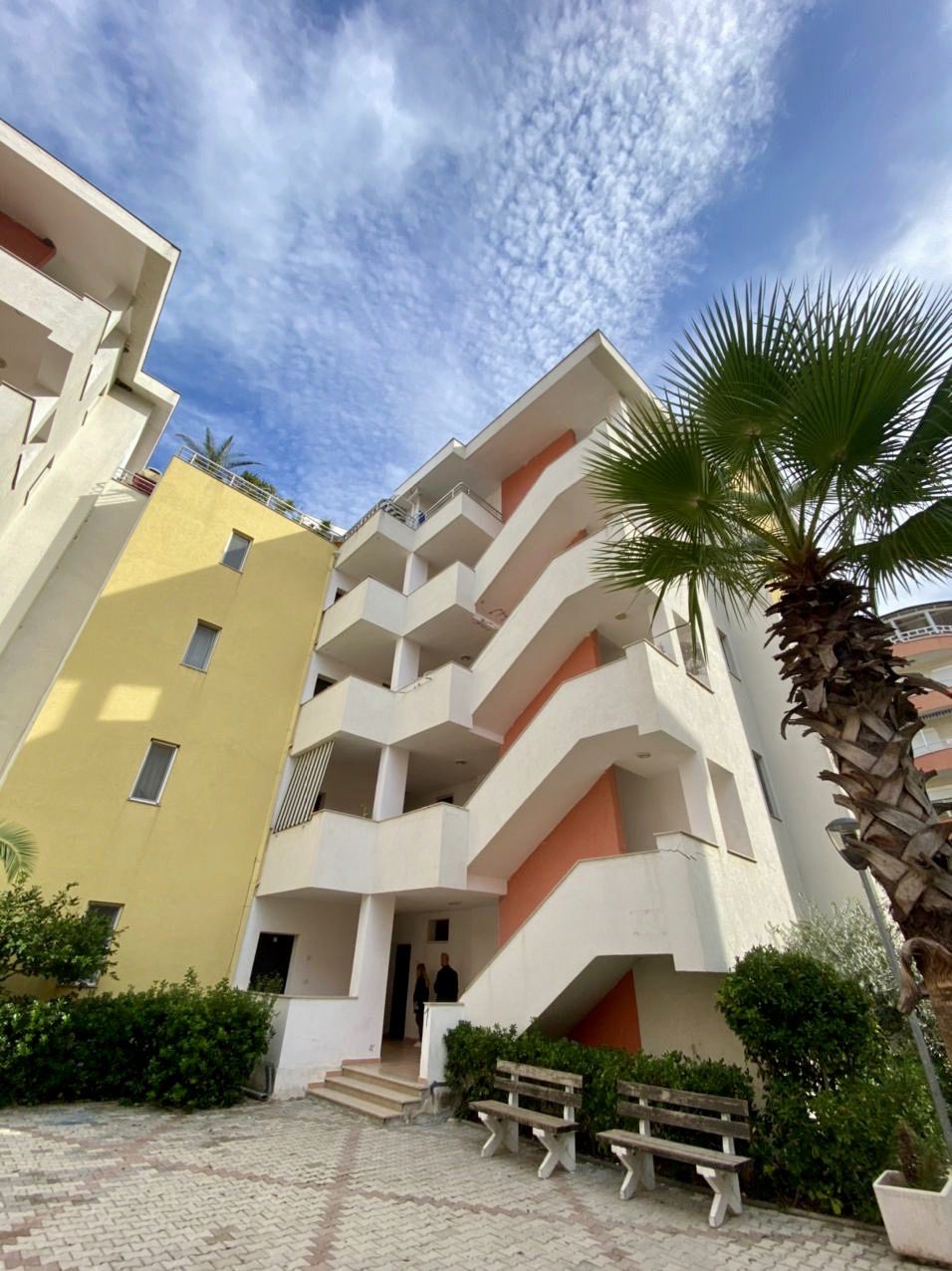 Apartamento de 75 metros quadrados, ao lado do hotel suprem, qerret.
