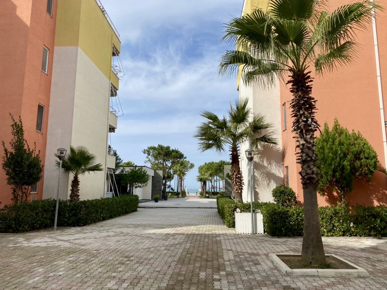 Apartamento de 75 metros quadrados, ao lado do hotel suprem, qerret.
