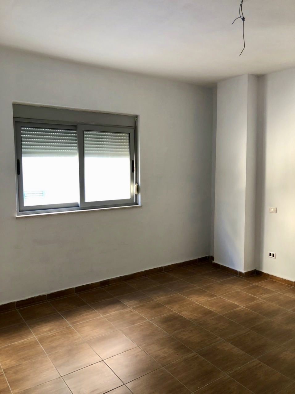 Apartamento 3+1 cerca del gjimnazi gjergj kastrioti, Durrës