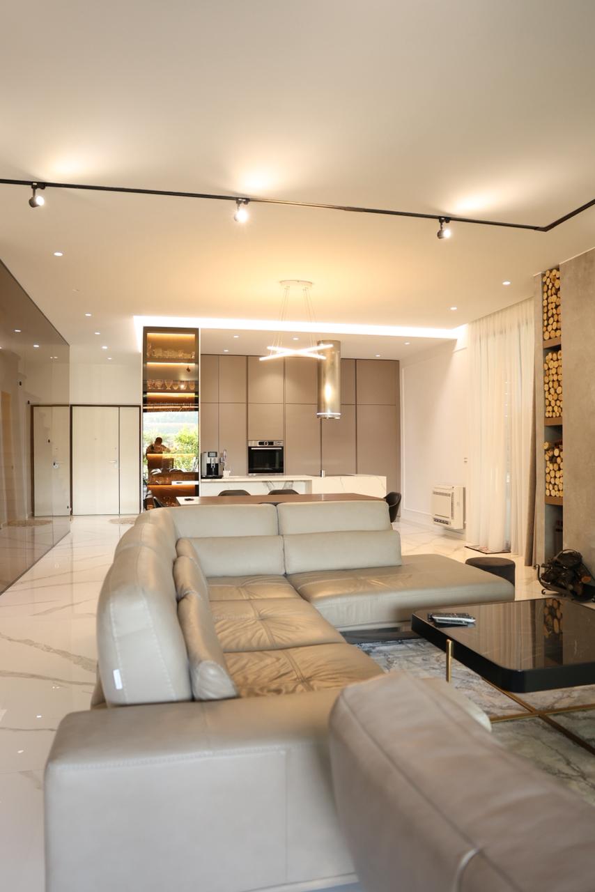 Deux super villas à vendre et à louer à golem