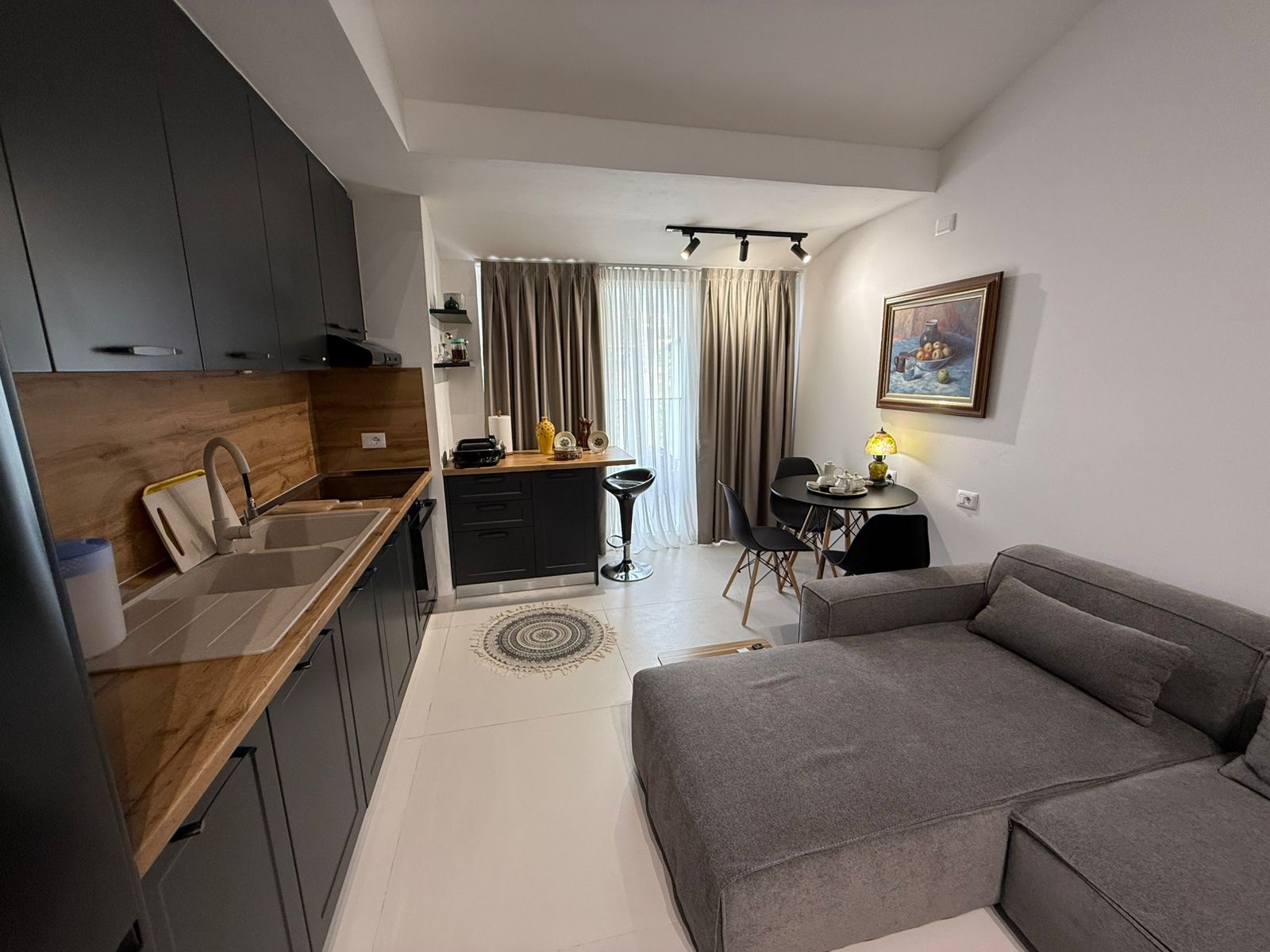Appartamento 2+1 in affitto, complesso residenziale “The Touch Of Sun”, Tirana