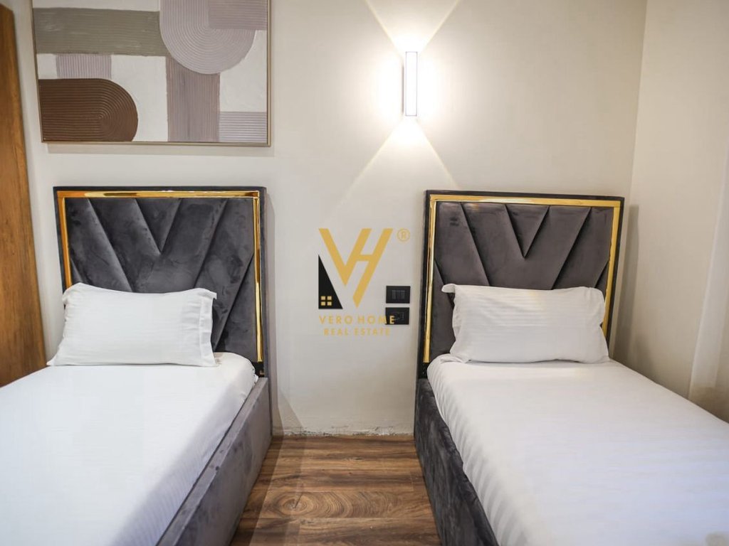 Piso en alquiler 2+1+2+2 bloque con toptani, centro 1.500 euro (5)