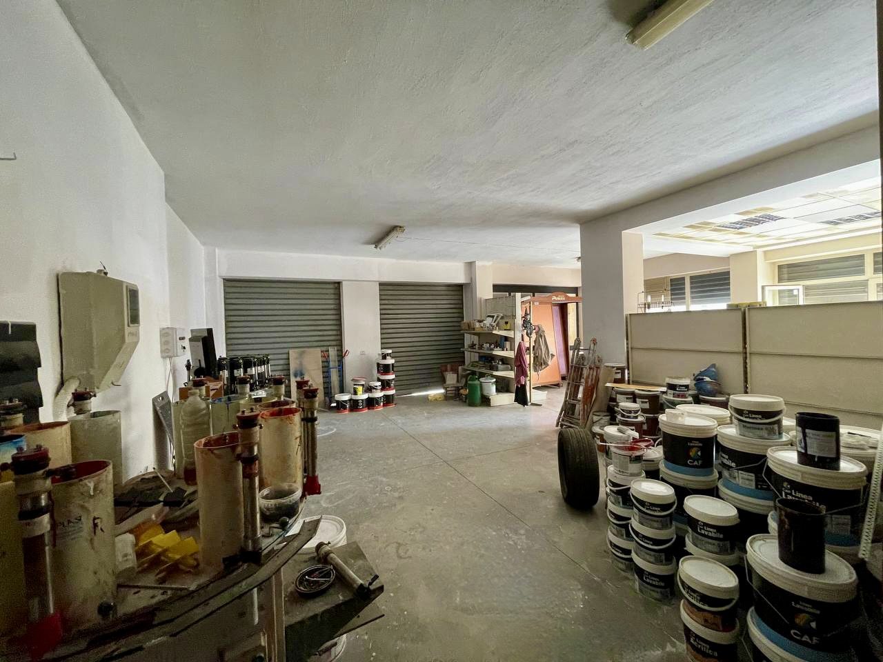 Gewerbefläche zur miete in der nähe von ukd, durres