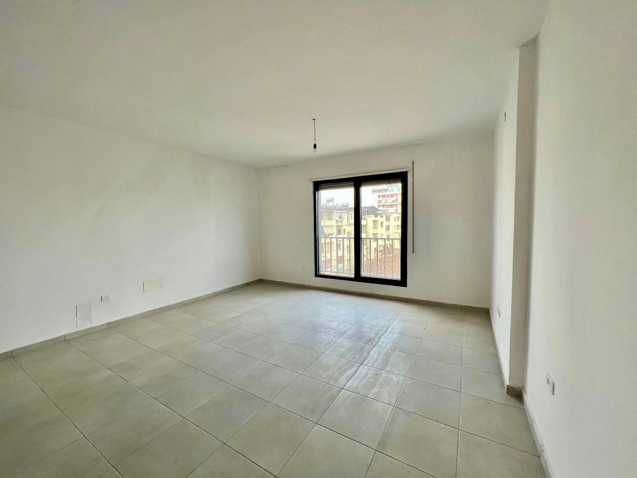 Appartements à vendre au-dessus de credins bank, kavaje