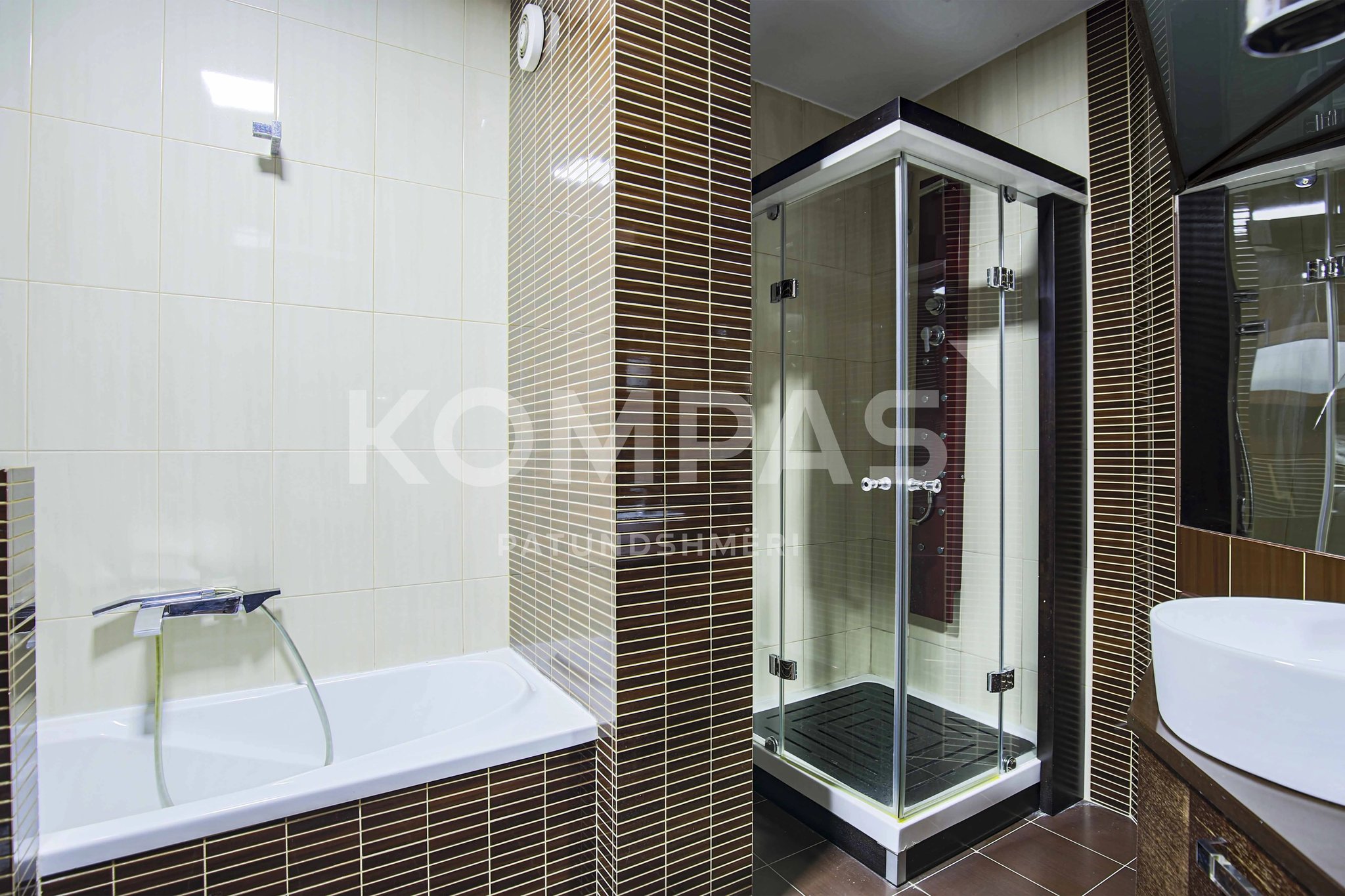 Offered for sale duplex apartment near 'Amadeus' restaurant in Arbëria neighborhood