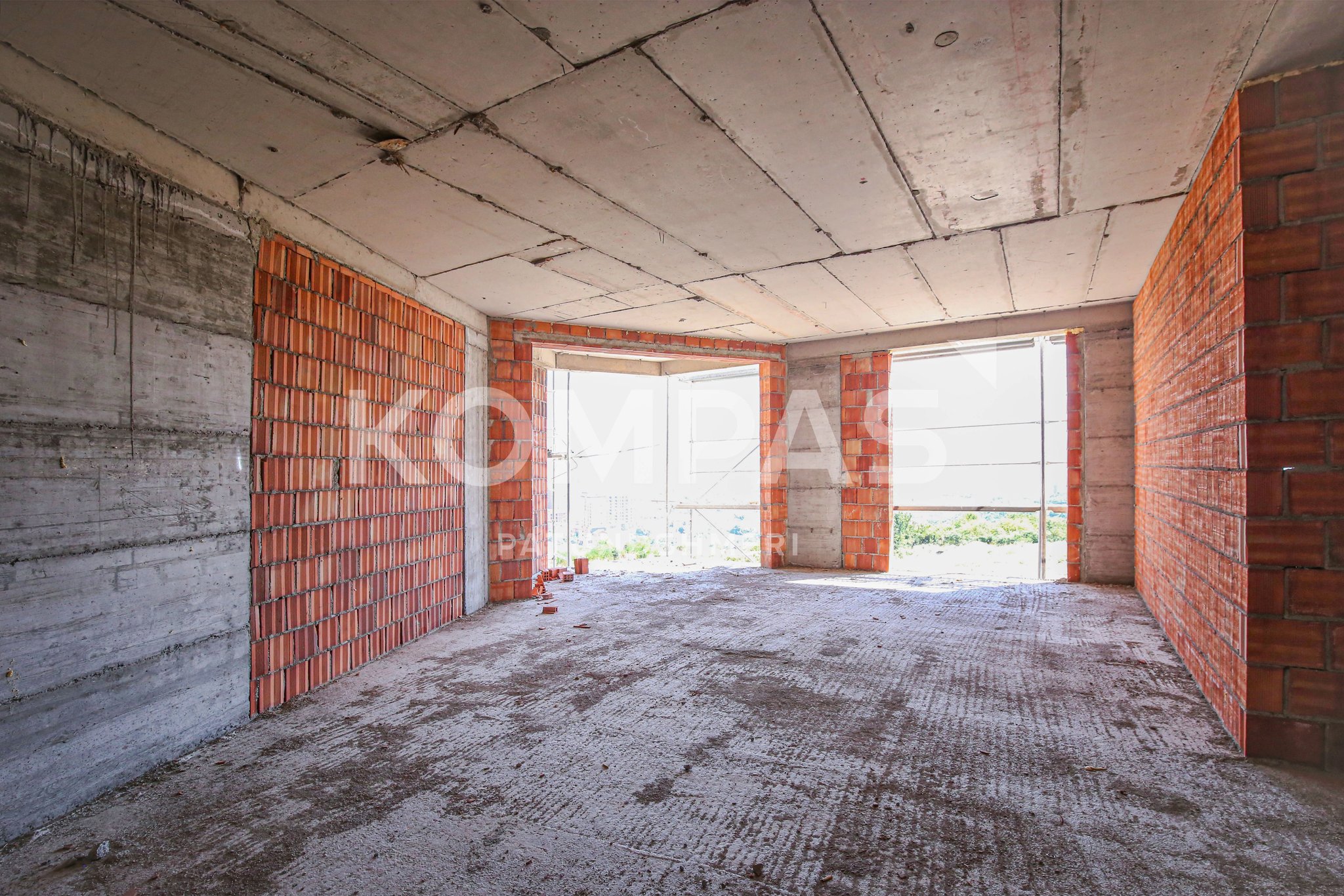 Offered for sale 3+1 apartment in Prishtina e Re neighborhood