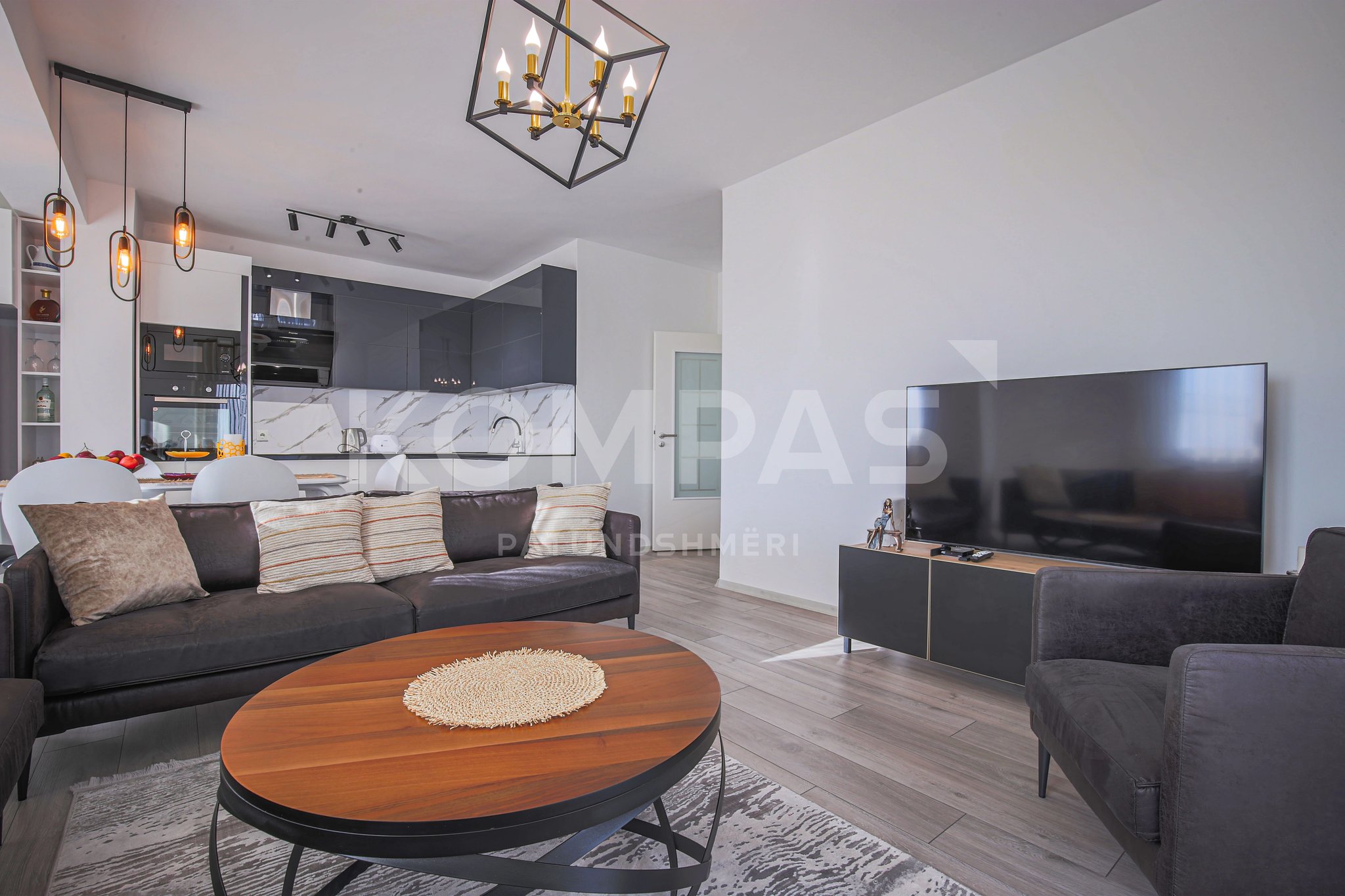 Offered for #sale elegant 2+1 apartment very close to "Albi Mall" in Prishtinë
