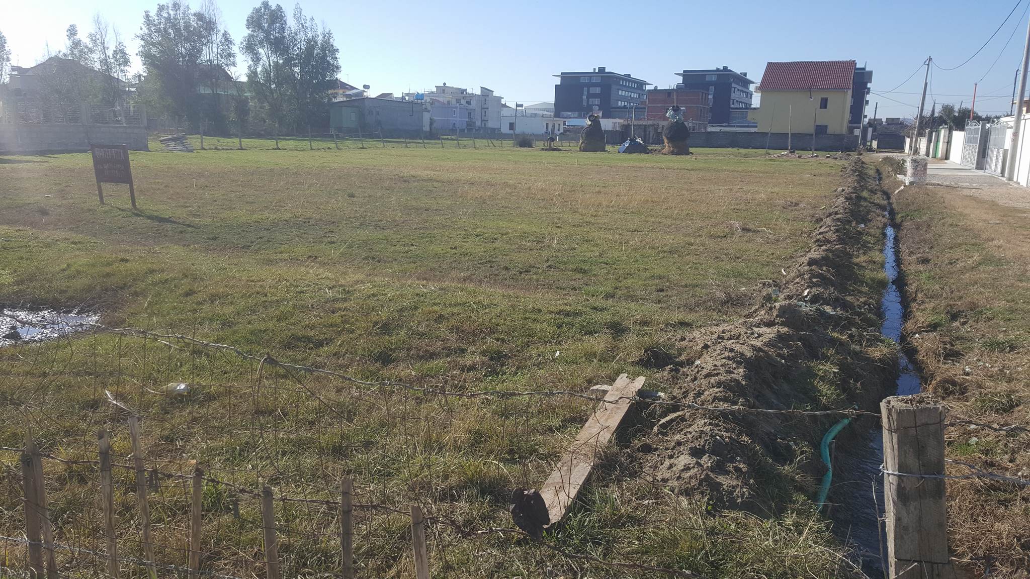 Toke ne shitje, autostrade, durres - invest prona