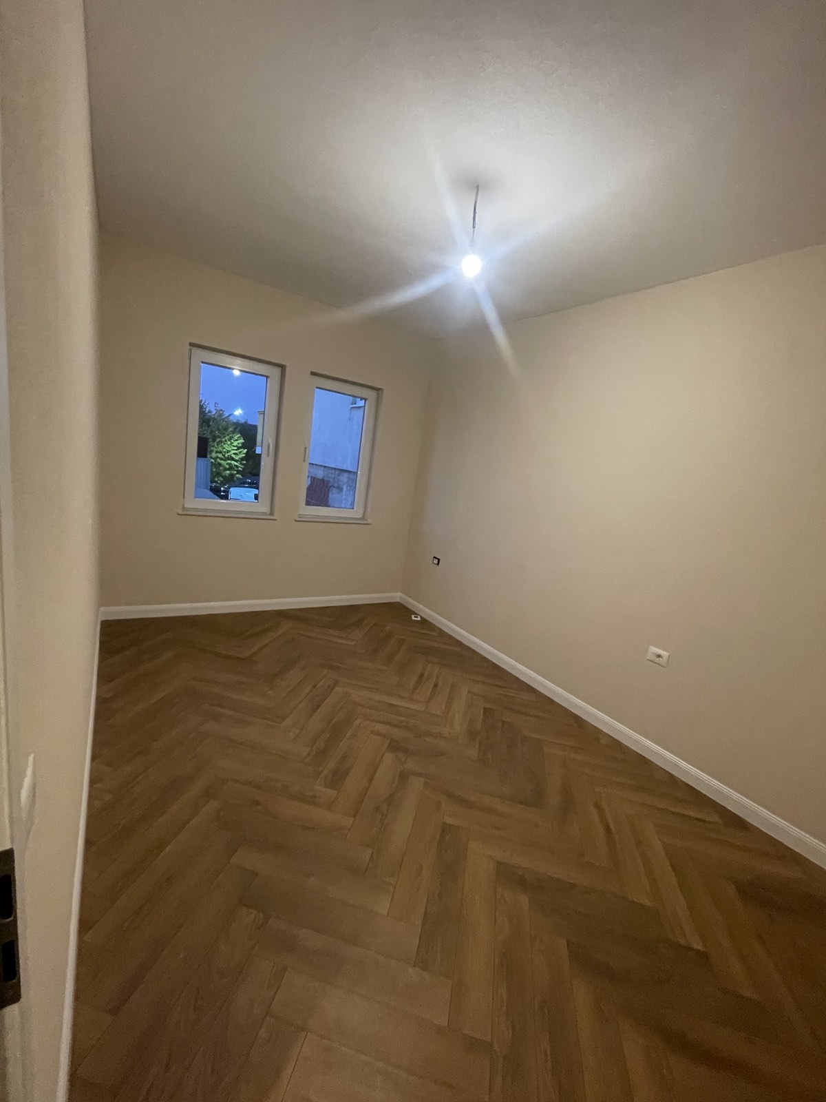 Apartamento para alugar 2+1 em Veternik