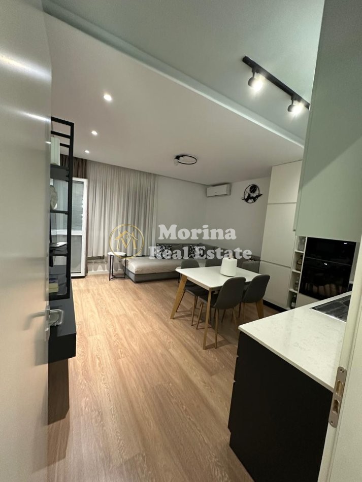 Venta, apartamento 1+1, calle «5 Maji», precio 160000 euro