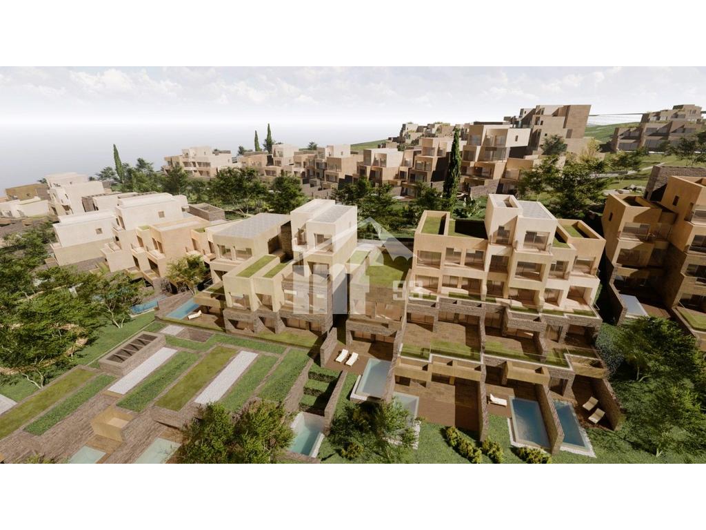 "Green Coast" village, palase