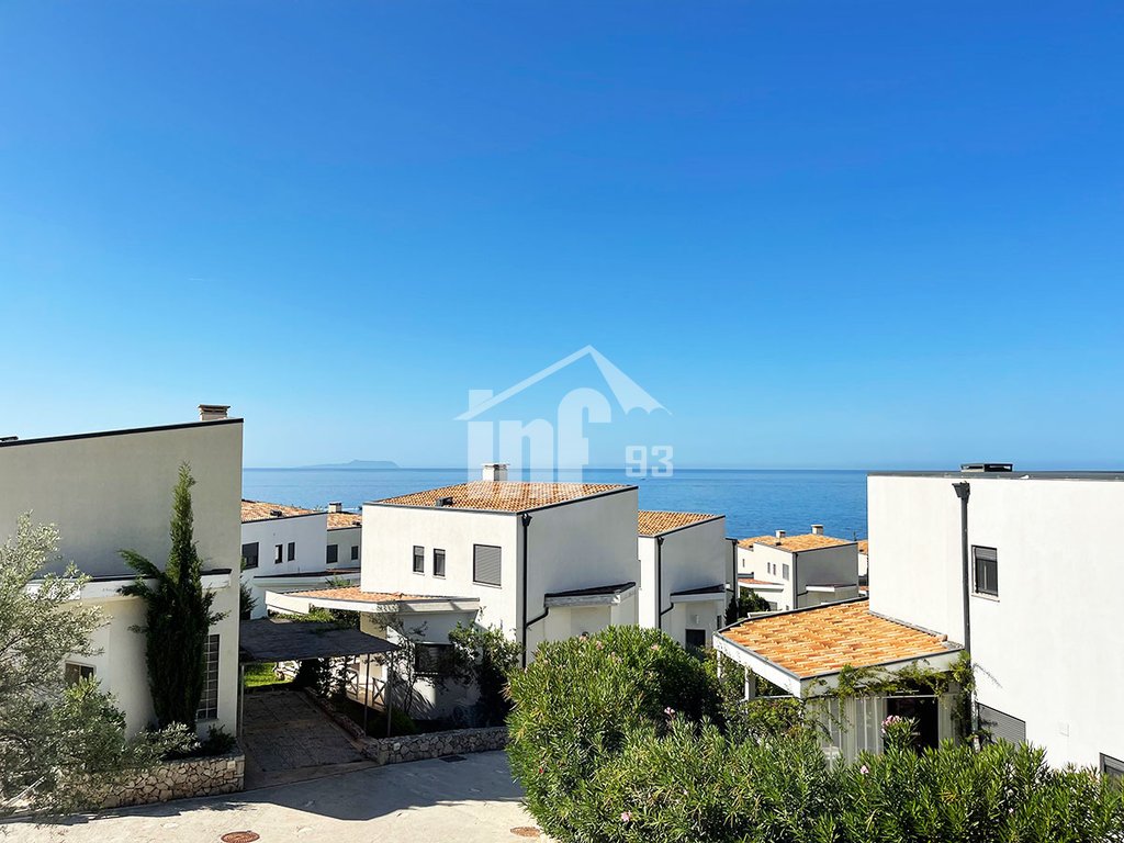 White rocks residence, dhermi (2)