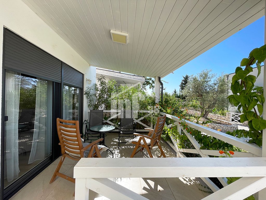 White rocks residence, dhermi (5)
