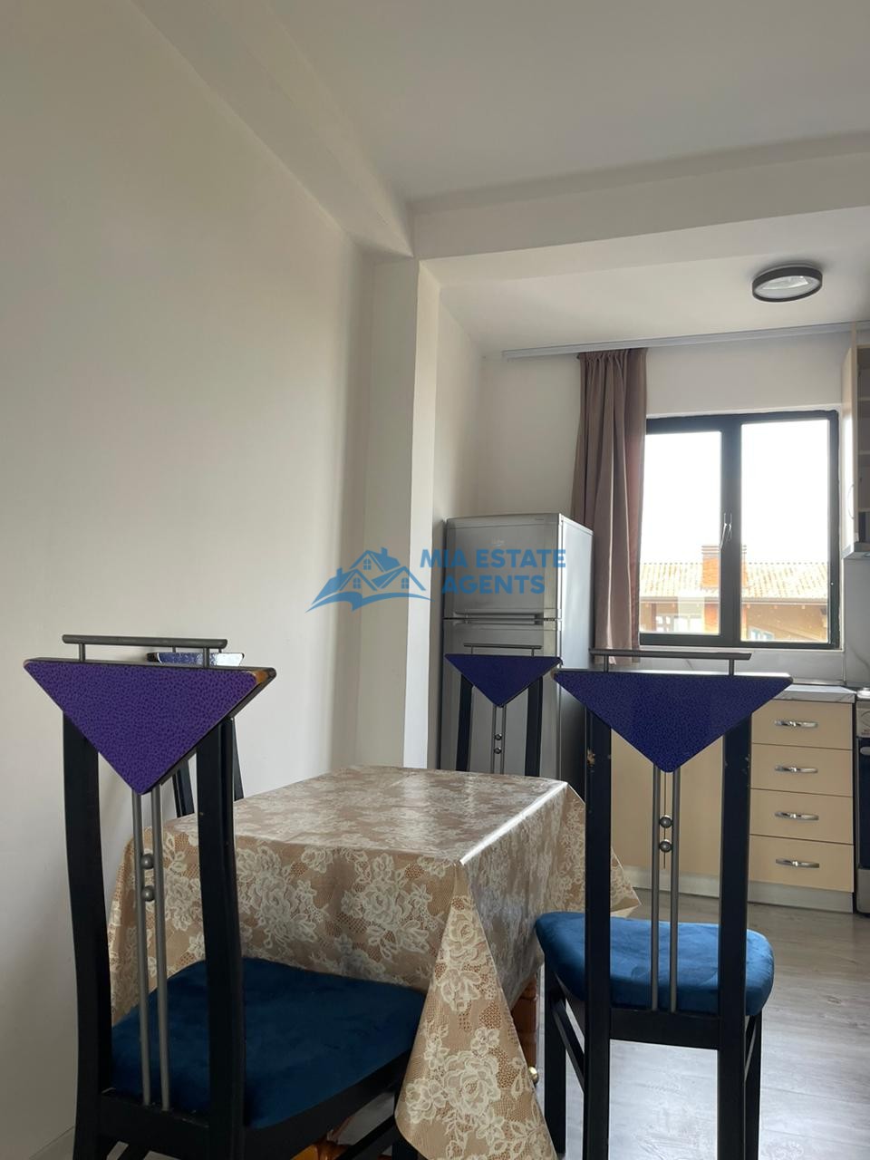 Apartamento 2+1 para alugar em spitallë – 130 m²