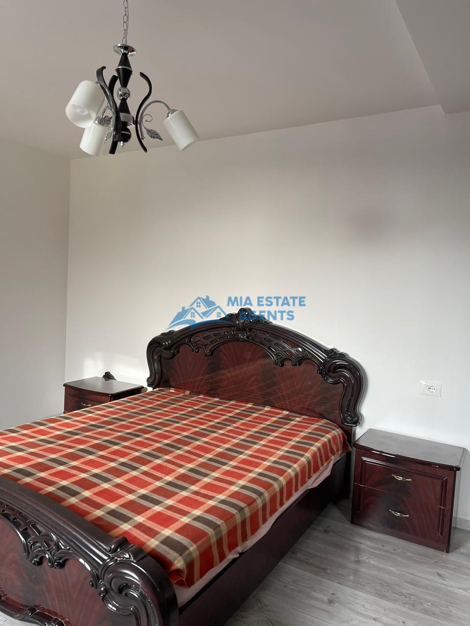 Apartamento 2+1 para alugar em spitallë – 130 m²