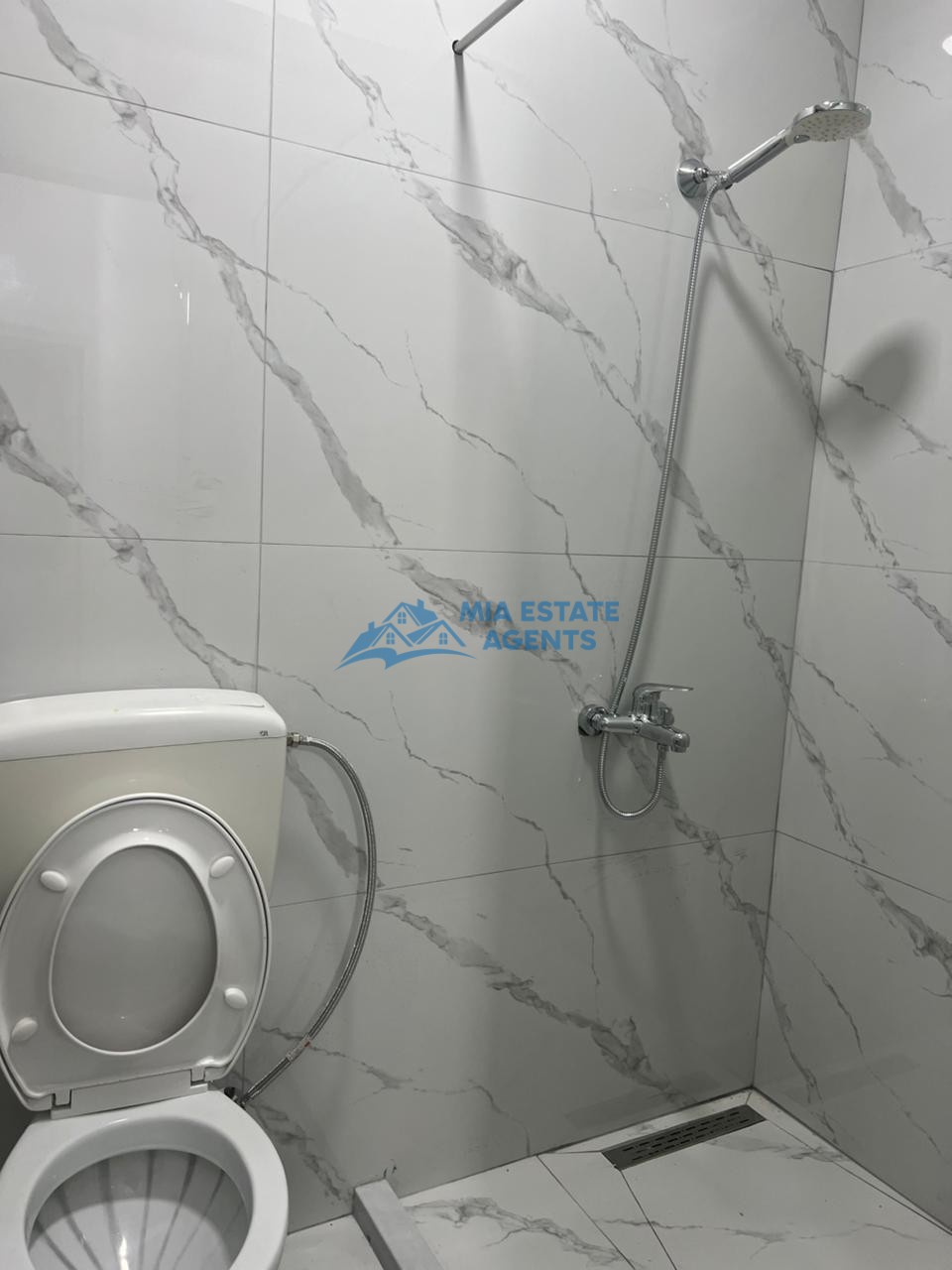 Apartament 2+1 me qira në spitallë – 80 m²