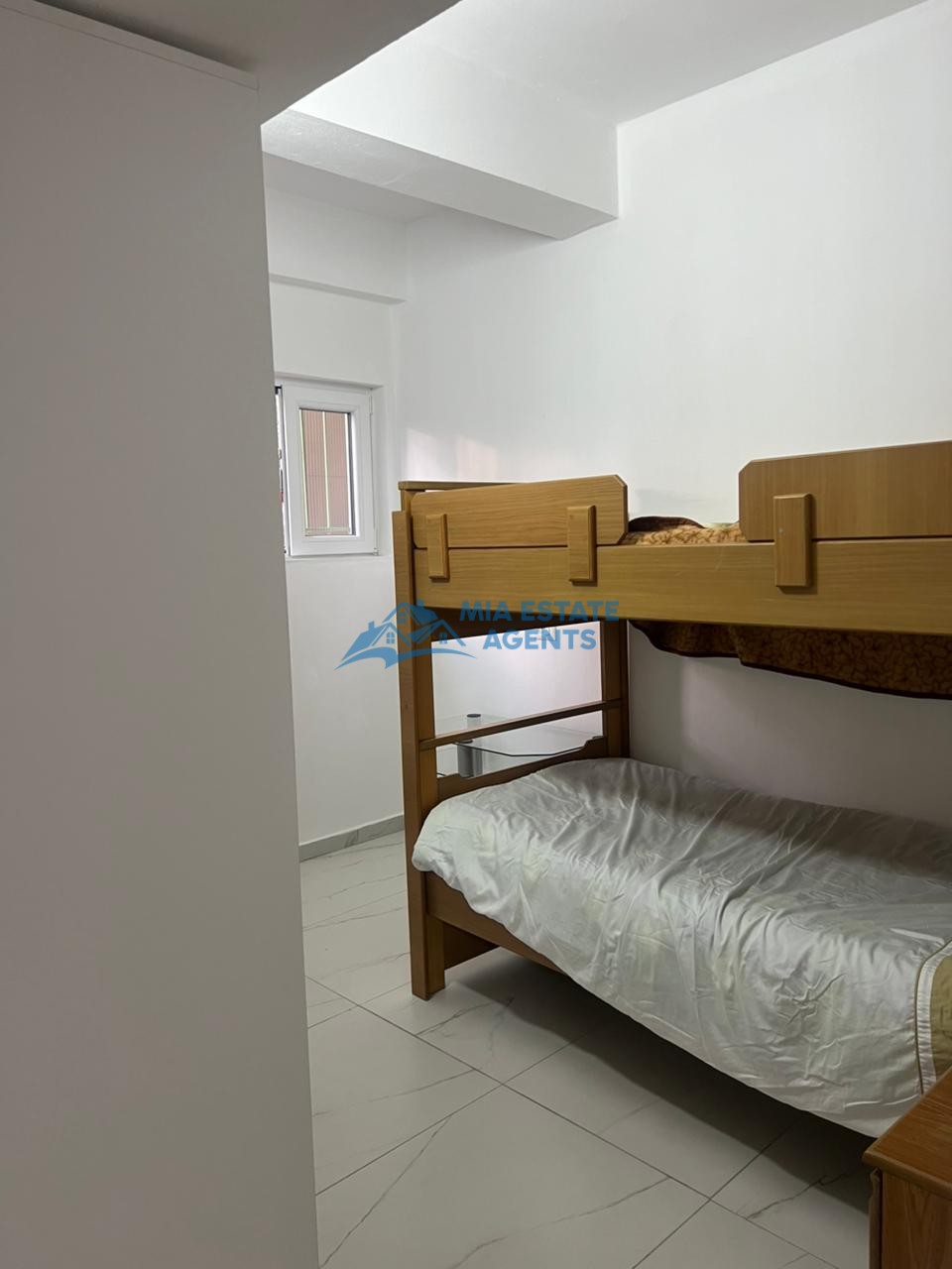 Apartament 2+1 me qira në spitallë – 80 m²