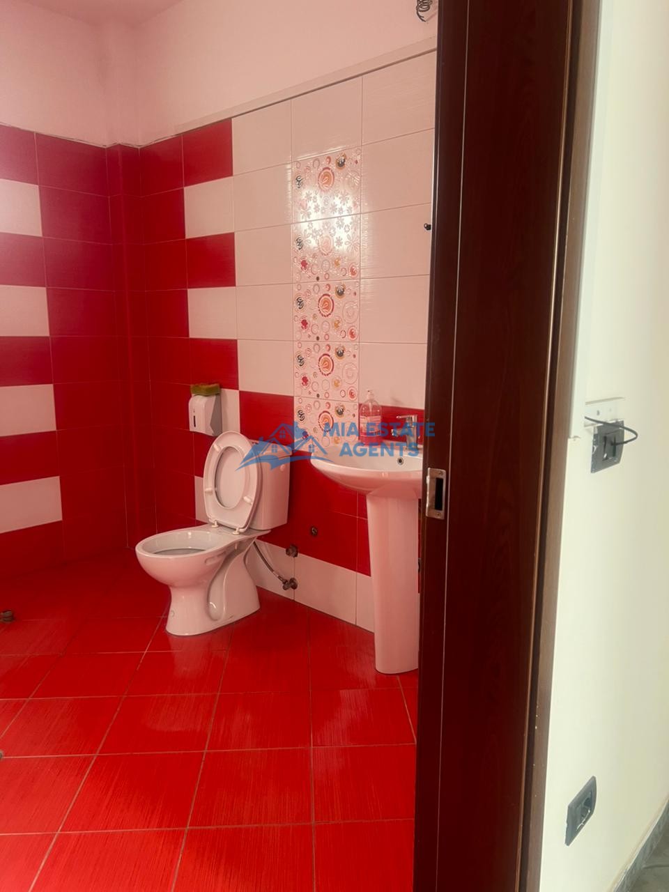 175 m² espaço para alugar perto de ish rajoni