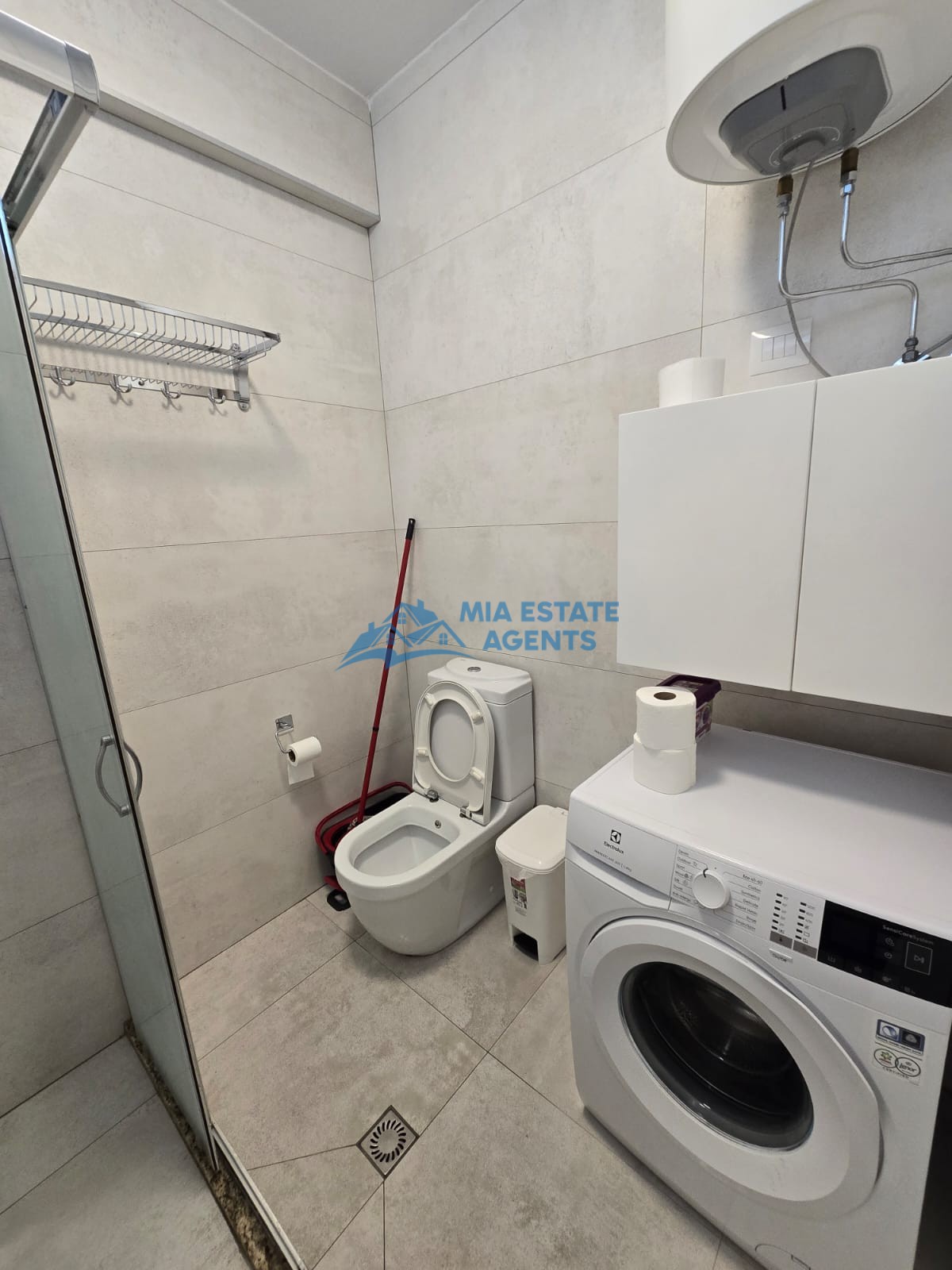 Apartament 1+1 me qera – Lungomare