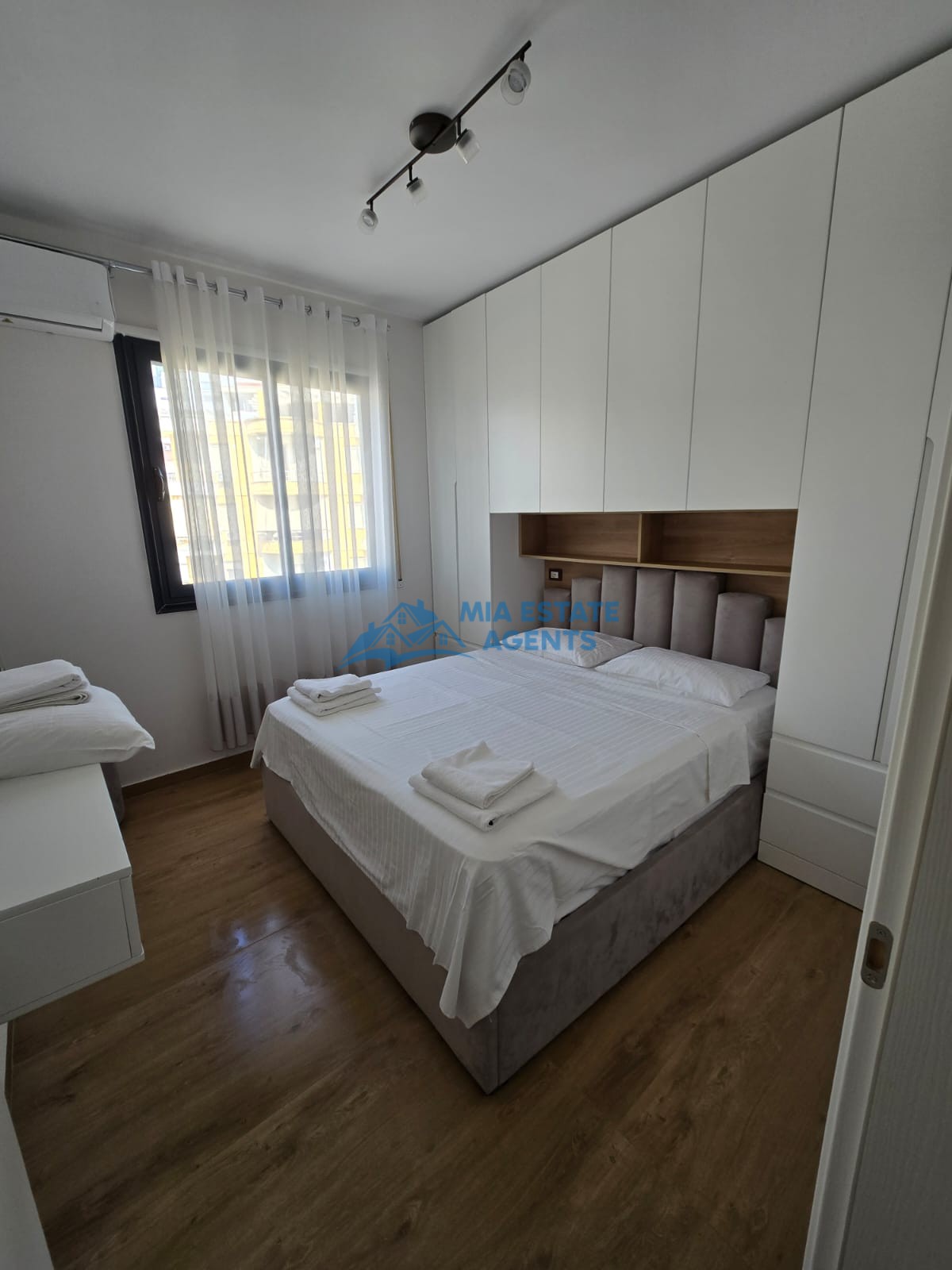 Apartament 1+1 me qera – Lungomare