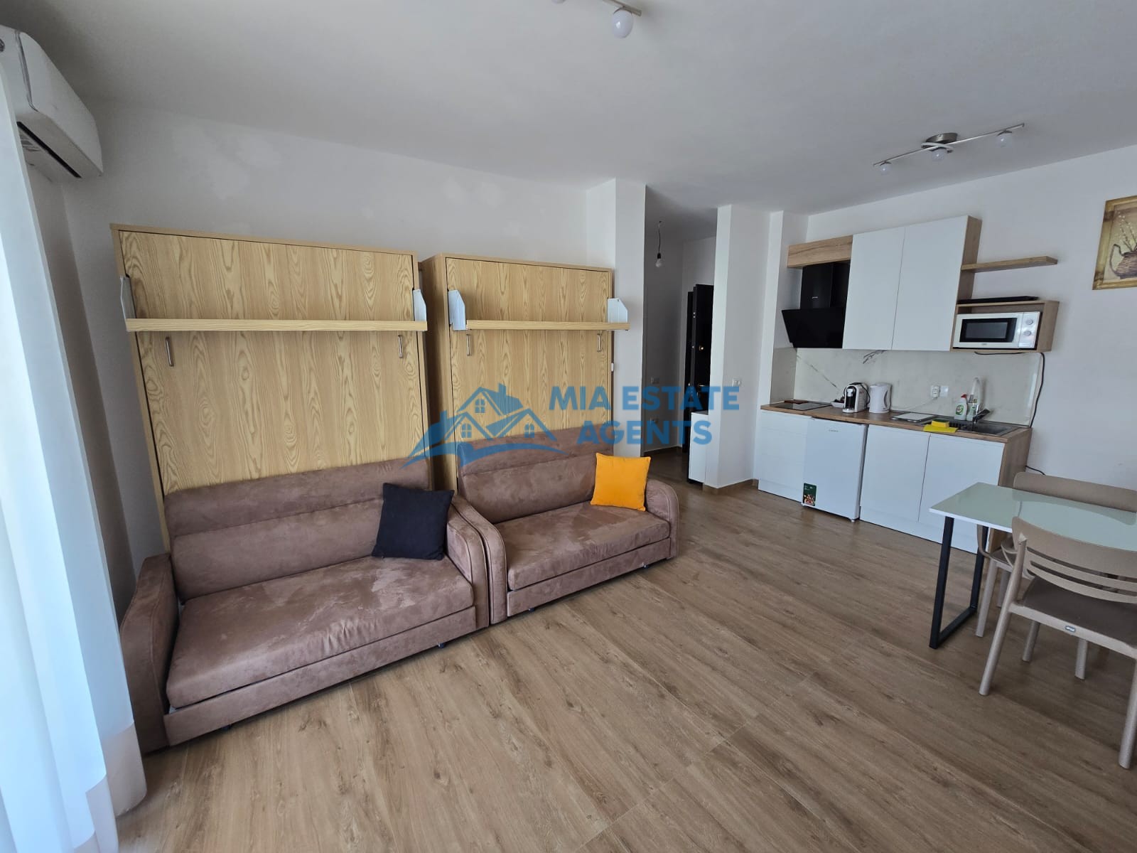 Apartament 1+1 me qera – Lungomare