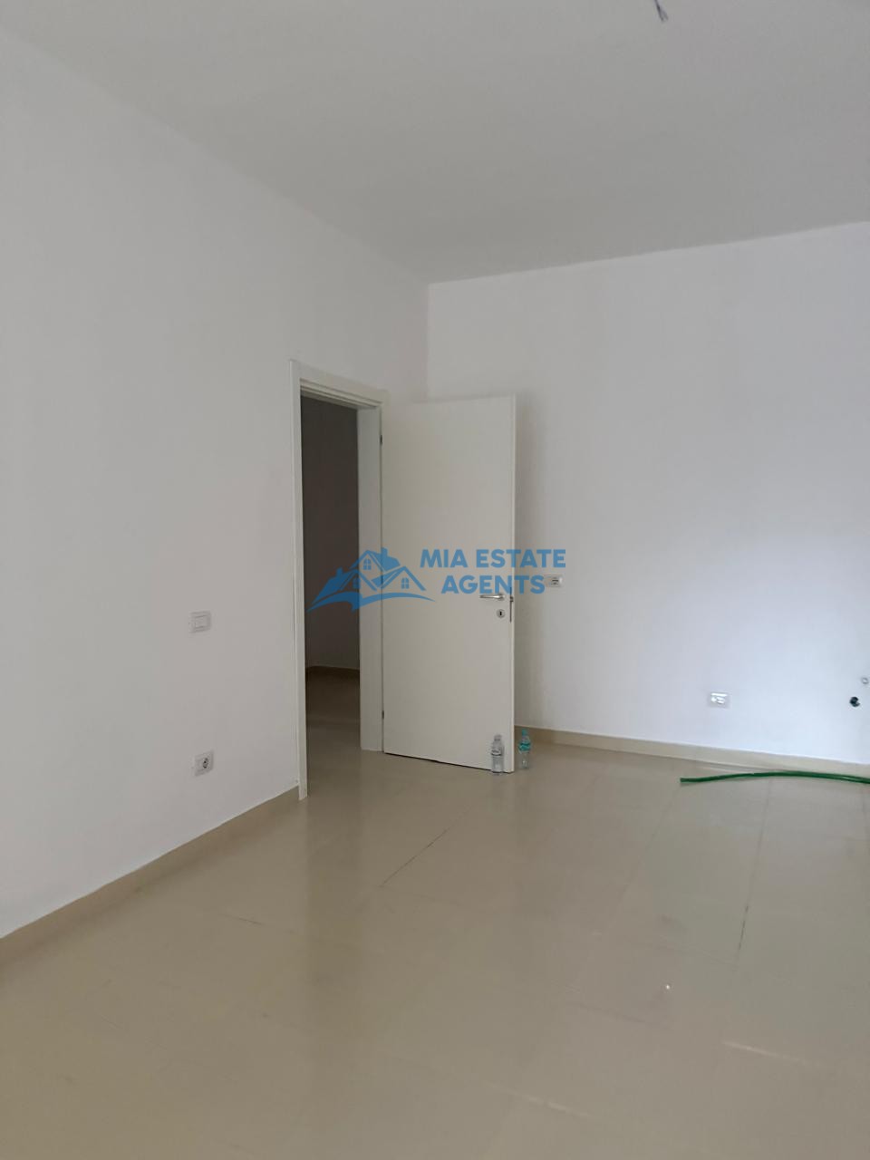 Apartament me 2 dhoma ne shitje ne durres