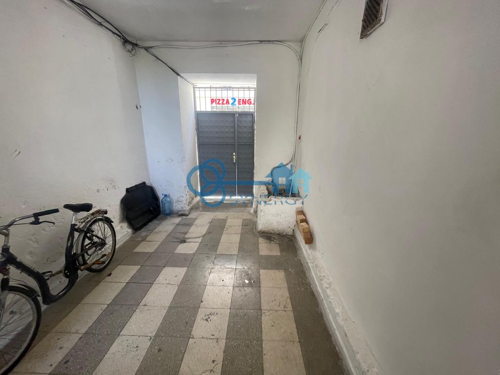 Shitet apartament 1+1