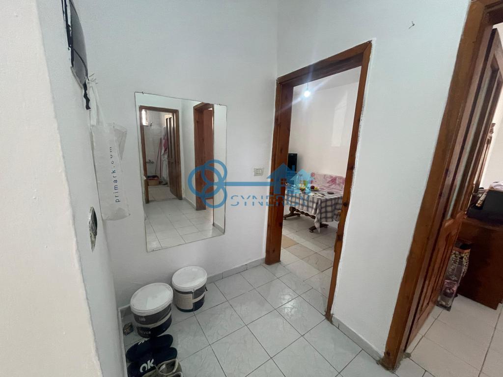 Shitet apartament 1+1