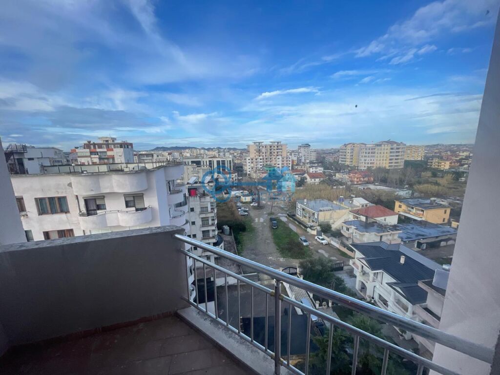 Apartment for rent 1+1 near hotel 'Florida', on the plot!
