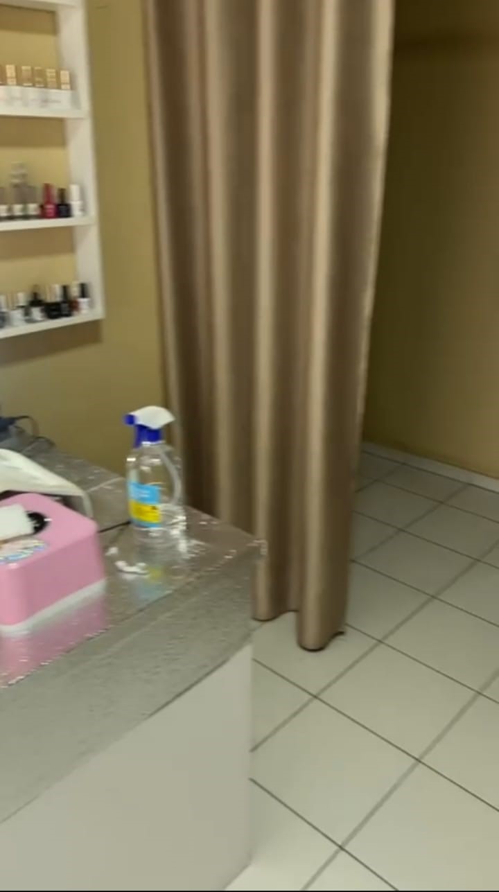 Venda | estúdios e loja | porcelan | €145.000 (2)