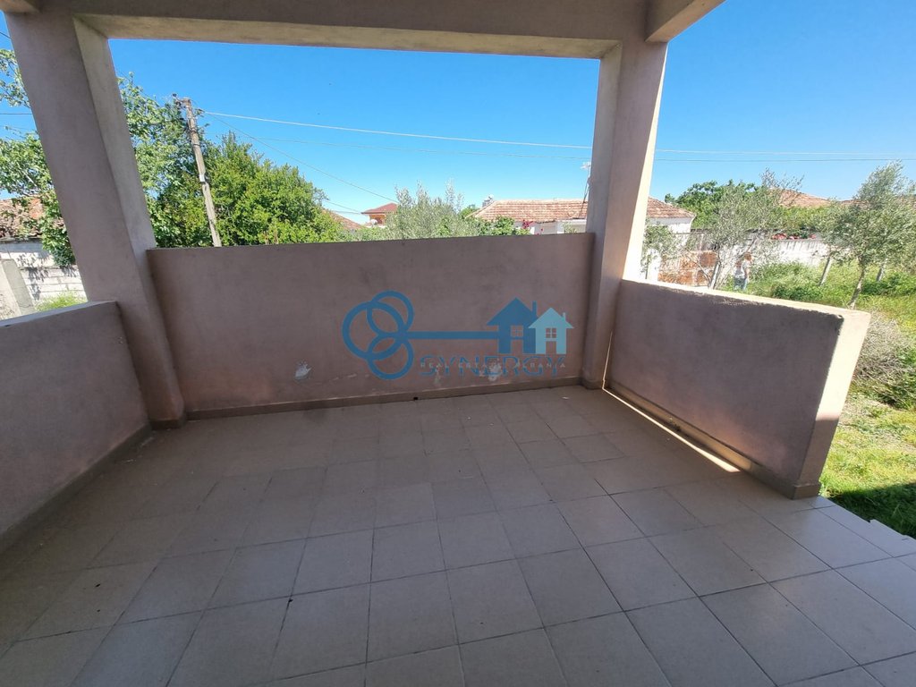 Casa privata in vendita a luz te madh, kavaje!