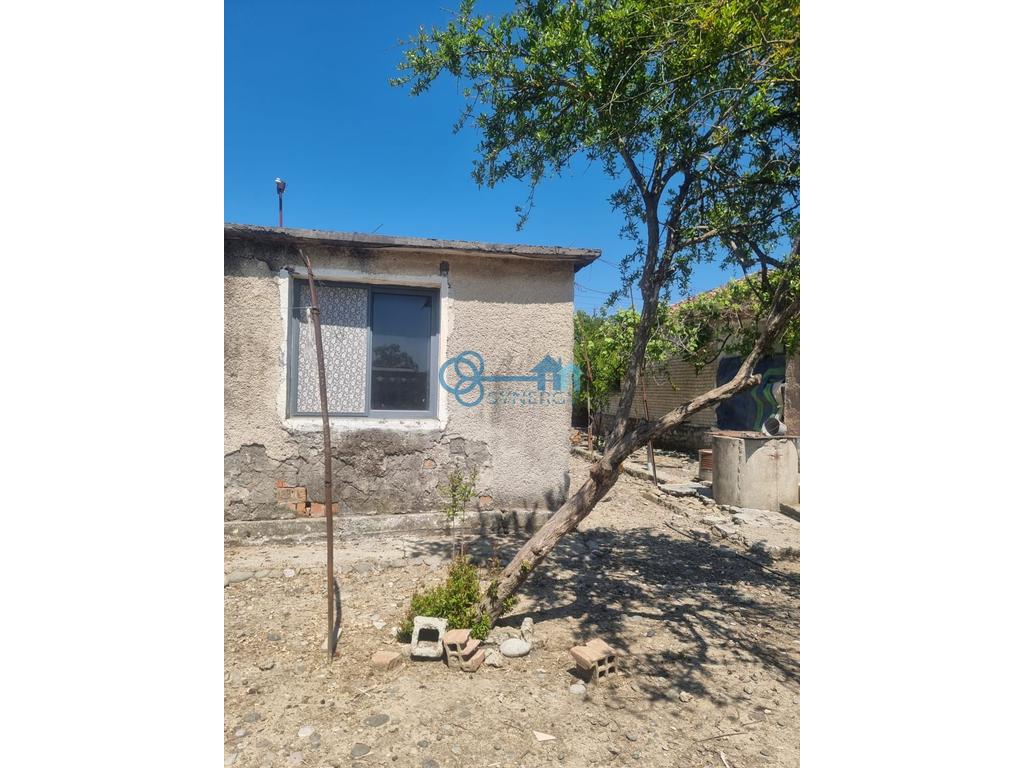 Casa privata in vendita a luz te madh, kavaje!