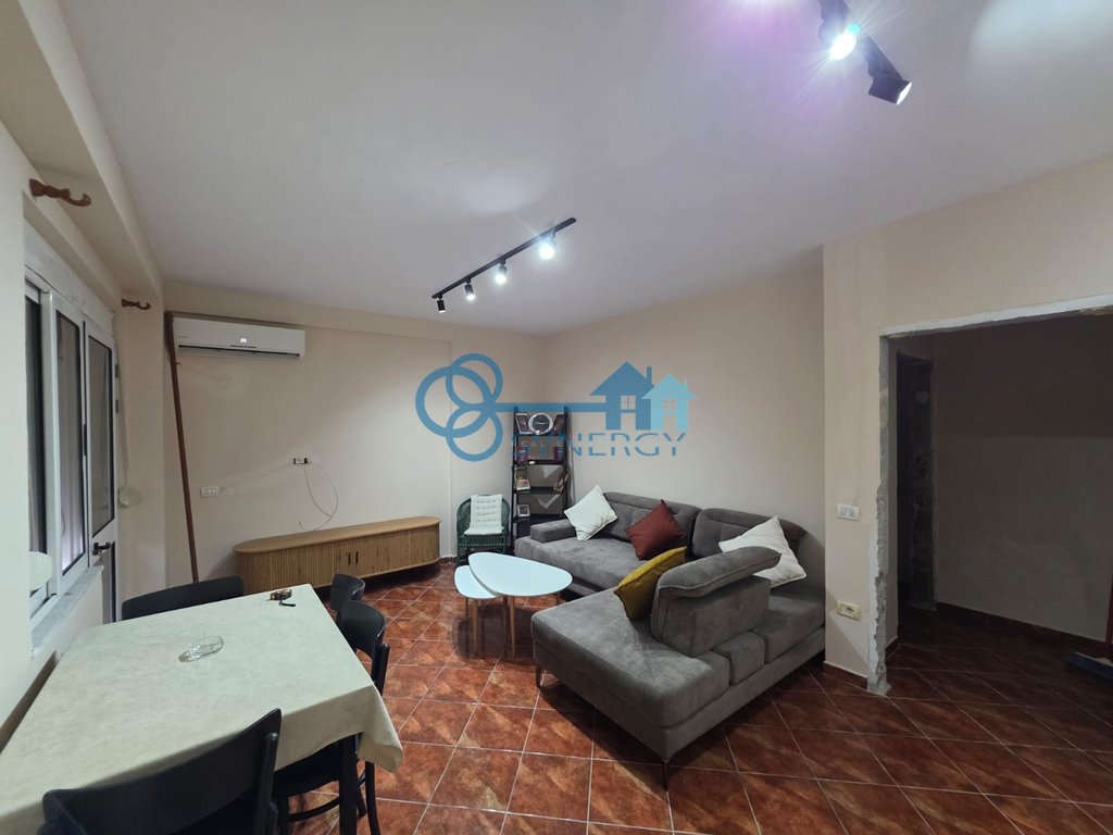 Appartamento 1+1 in vendita a shkembi kavajes