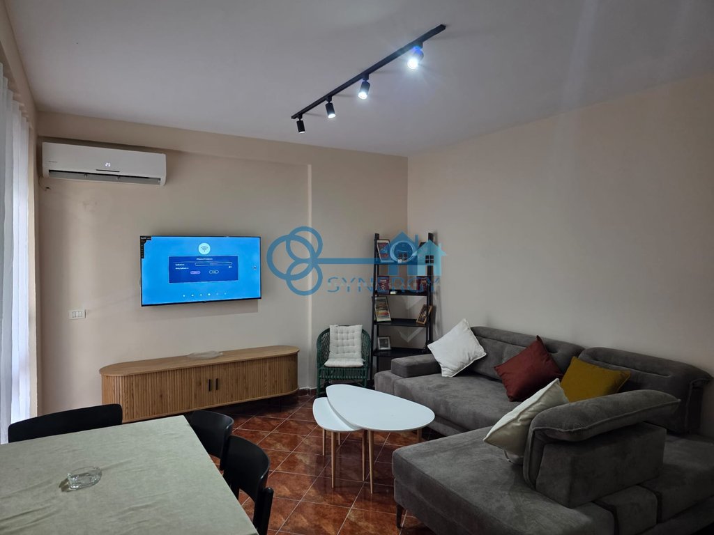 Appartamento 1+1 in vendita a shkembi kavajes