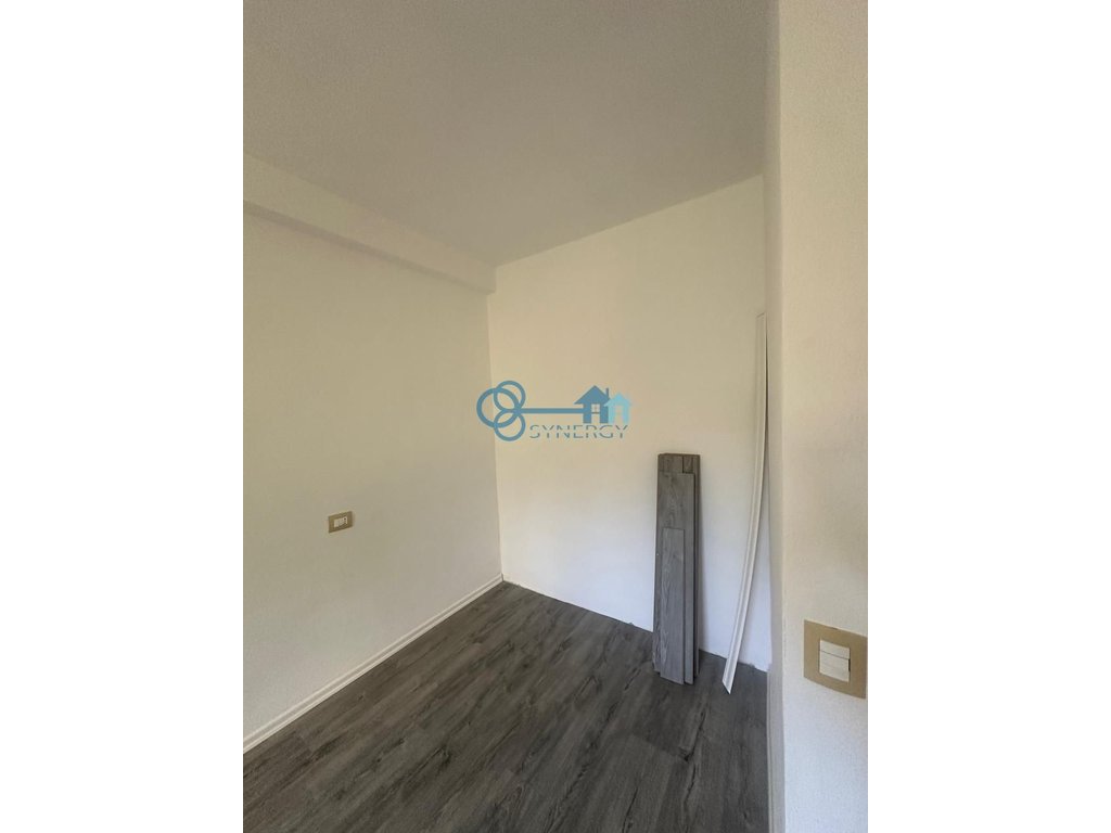 Appartamento 1+1 in vendita a shkembi i kavajes