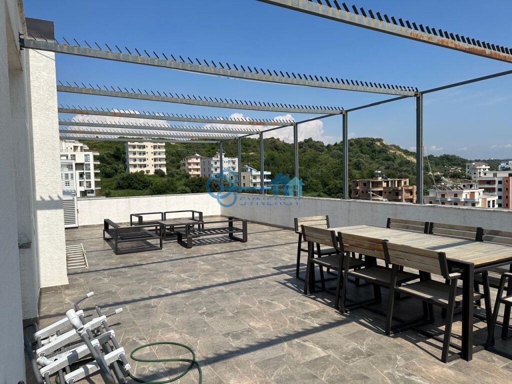 Vendita attico + balcone
