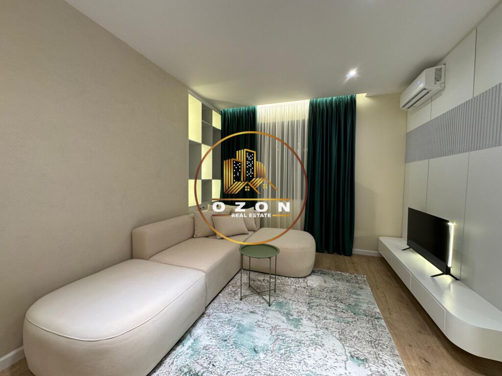 Location d'un appartement 2+1+2 avec place de parking près de kurora e kopshtit botanik!