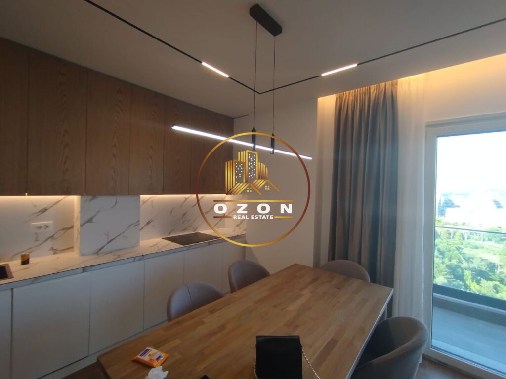 Location d'un appartement 2+1+2 avec place de parking près de kurora e kopshtit botanik!